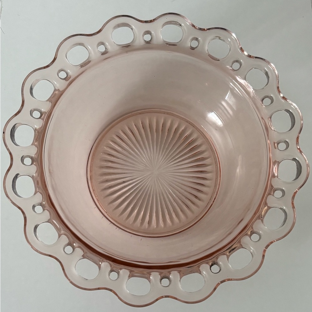 Anchor Hocking old colony pink depression glass bowl